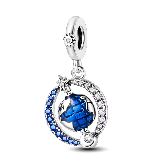 925 Globe Charm